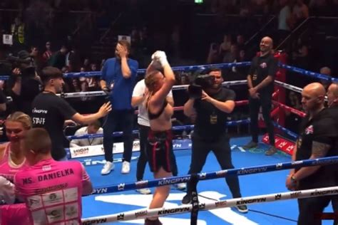 daniella hemsley|Boxing: Daniella Hemsley flashes crowd after Kingpyn Boxing.